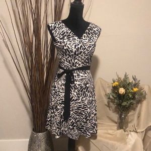 Reversible White House Black Market Dress